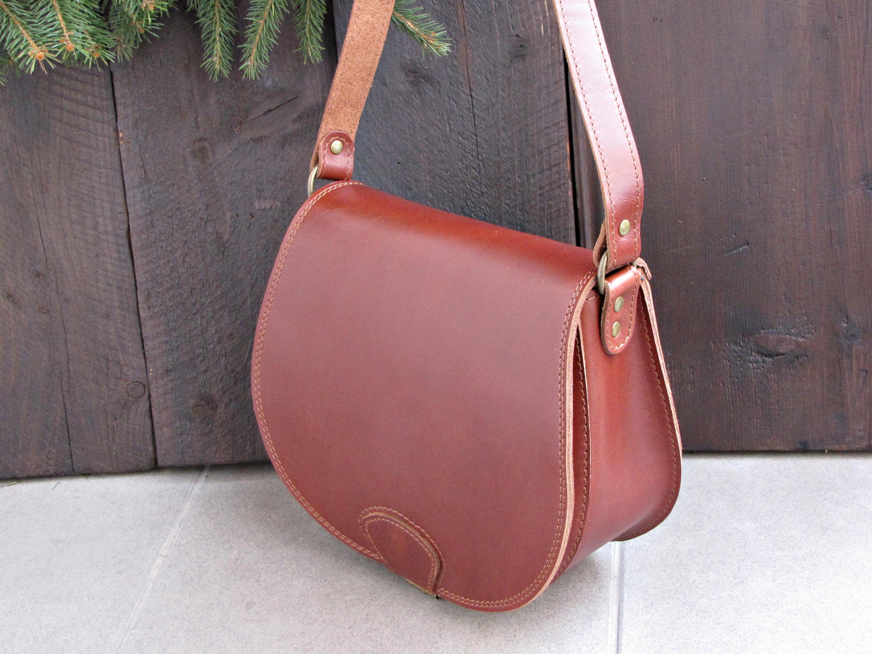 simple leather crossbody