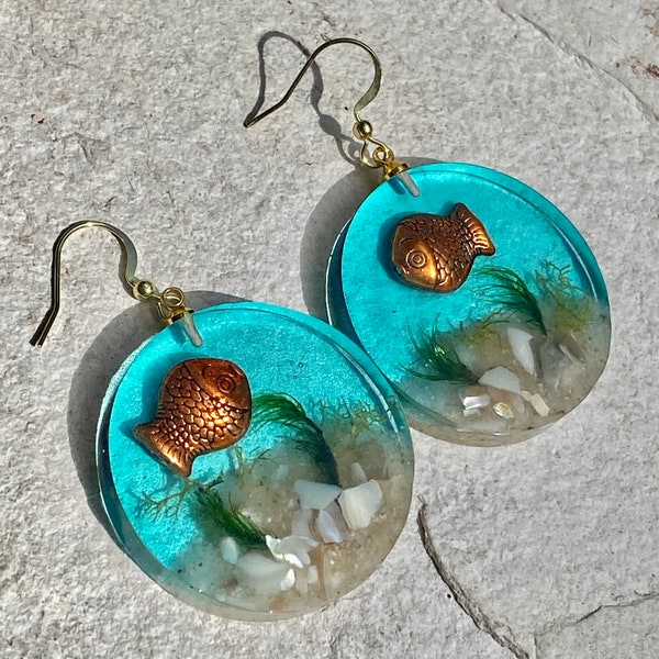 Goldfish bowl earring, beach jewelry, fish earring, tropical jewelry