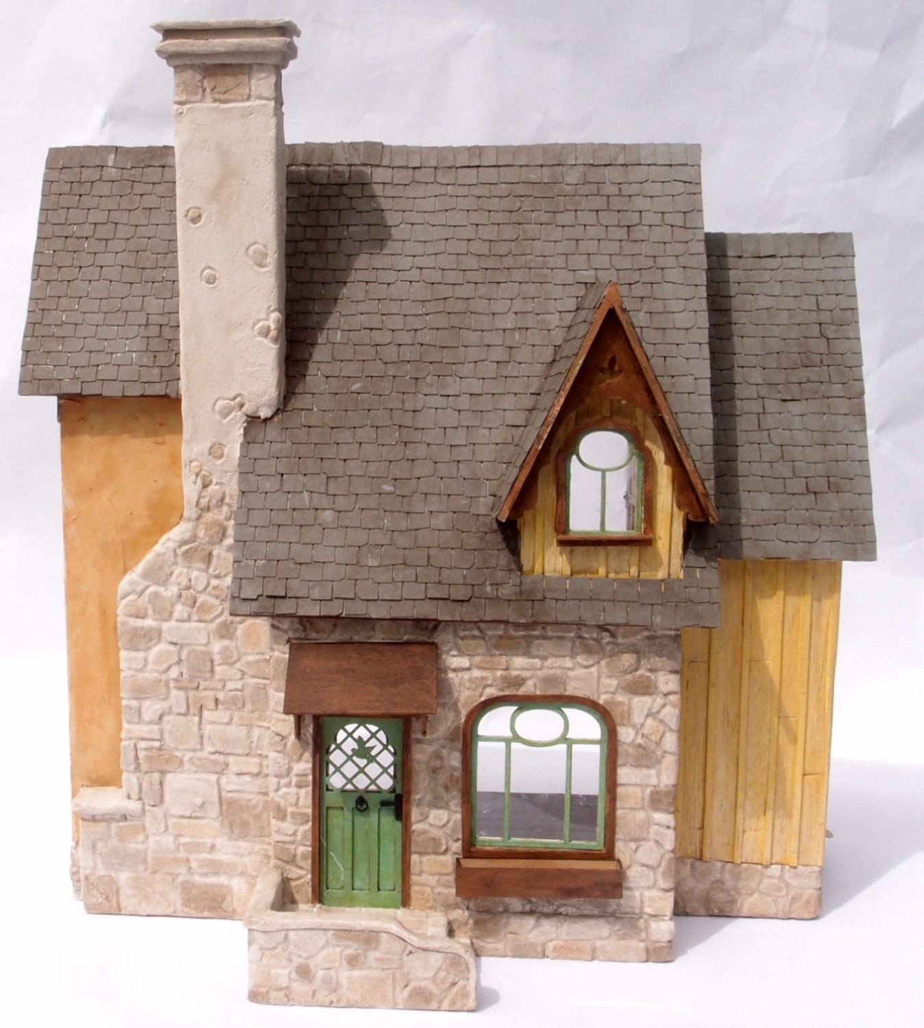 1:36 Scale Miniature Dollhouse Kit 'lapin Lavande' for 