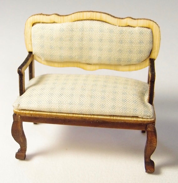 1:24 scale miniature dollhouse 