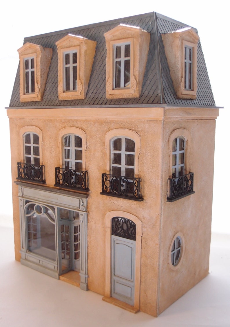 1:24 scale miniature dollhouse kit 'Chantilly Store' for collectors image 4