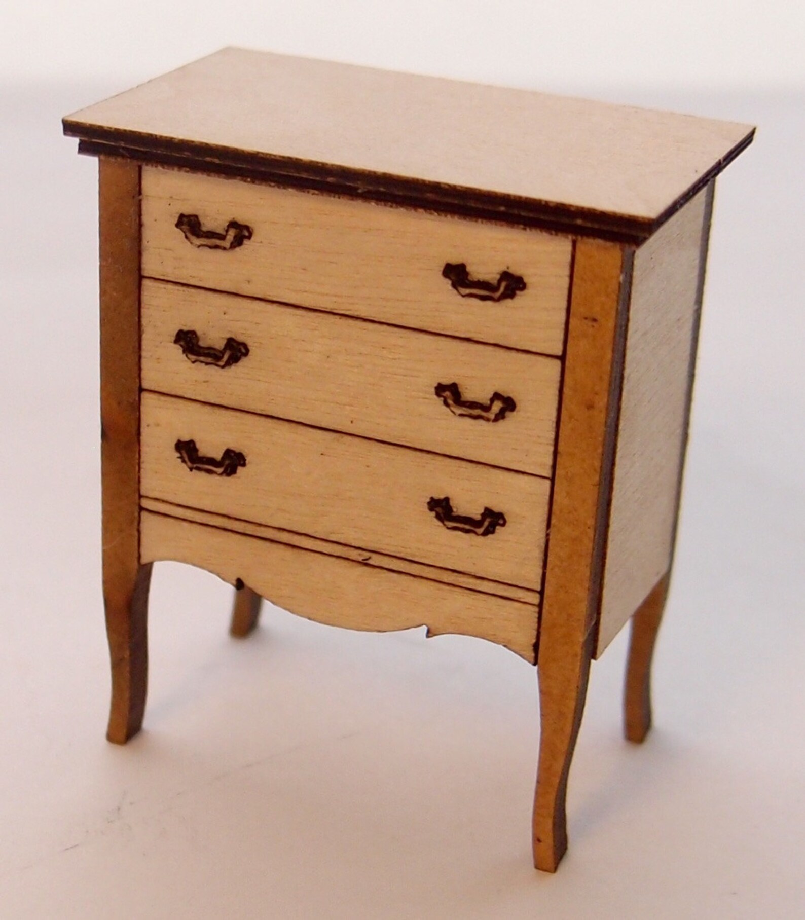 1 24 dollhouse furniture