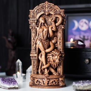 Lilith Statue for Witchcraft Lilith Altar - Divine Feminine Goddess for Wiccan and Occult Patch