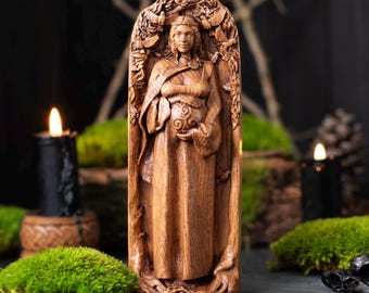 Danu, diosa madre, Dana, diosa irlandesa, diosa pagana, wiccana, wicca, altar, druida, brujas, gaélico, celta