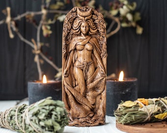 Moon goddess, Aradia, lunar goddess, celtic, pagan, wiccan, wicca, altar, druid, witches, gaelic, gods