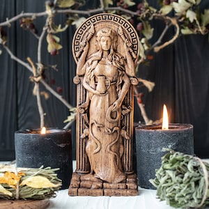 Hecate, Hekate Figur, griechische Göttin, heidnische Göttin, Wicca, Wicca, Altar, Druide, Hexen, gälisch