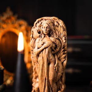 Lilith, Inanna, Ishtar, Astarothn Sumerian Wiccan Goddess of Feminine Wisdom pagan goddes wicca altar witches image 8