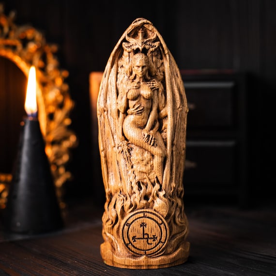 Lilith, Wiccan Goddess of Feminine Wisdom pagan goddes wicca altar witches