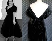 1950s Style Dress Fit and Flare Dress Audrey Hepburn Dress Velvet Dress Off The Shoulder Dress Black Velvet Dress Old Hollywood Dress