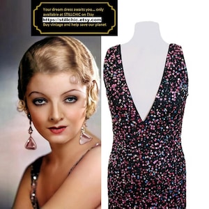 Bezauberndes Vintage Perlen Pailletten Maxikleid: Abendkleid mit tiefem V