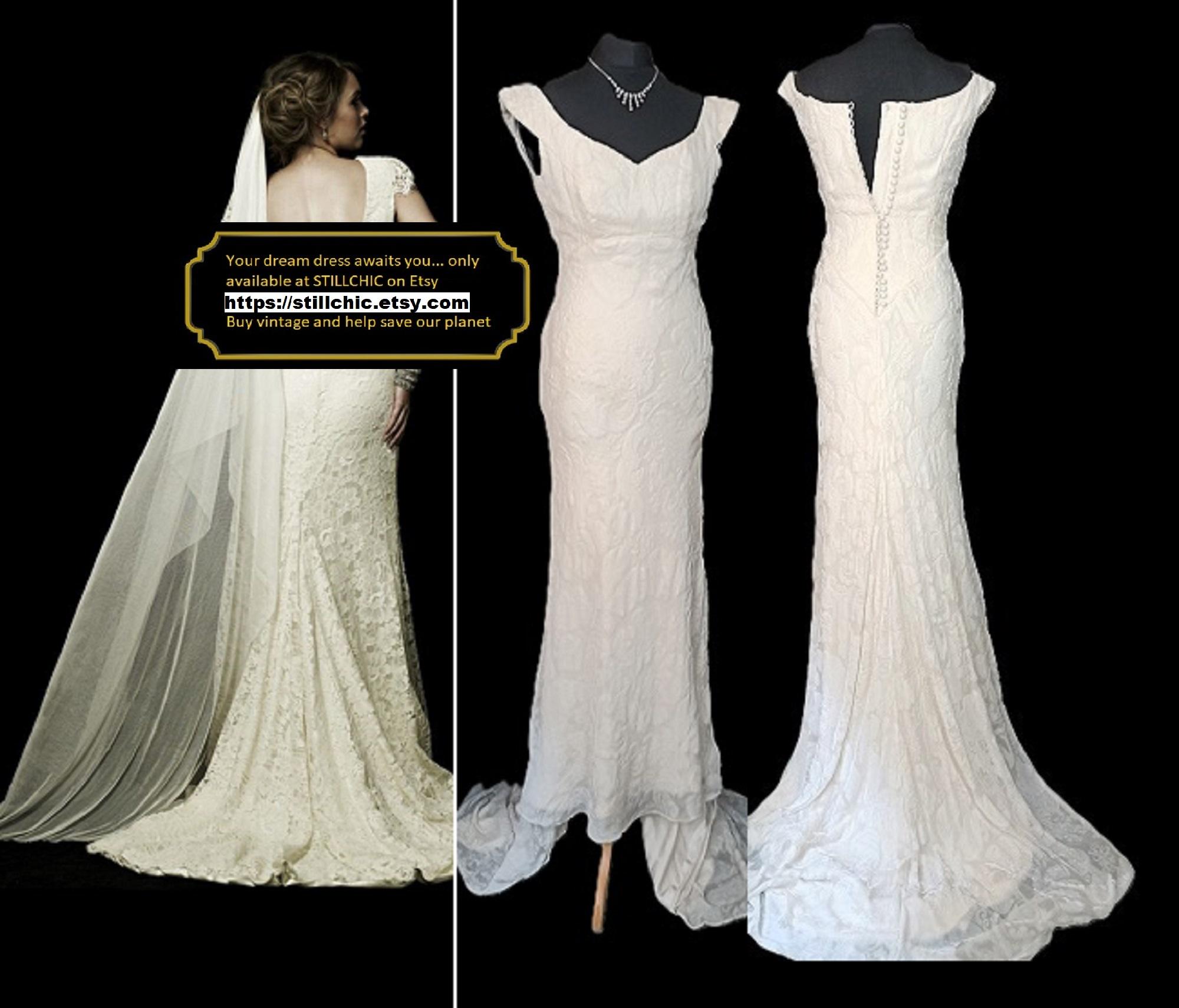 Vintage  Wedding Dress  Velvet Wedding Dress  Silk Velvet Dress  Cream Dress  Velvet Dress  Devore Dress  Devore Velvet Dress  Bridal Gown