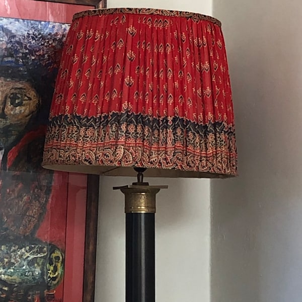 Geplooide lampenkap van vintage Chanderi zijden sari