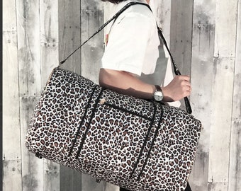 Girls Duffel Bag with Monogram, Personalized Duffel Bag, Monogram Duffle Bag, Leopard Duffel bag, leopard bag, girl  leopard duffle