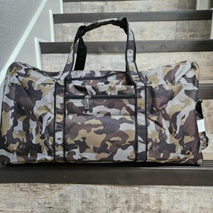nike duffel bag camo