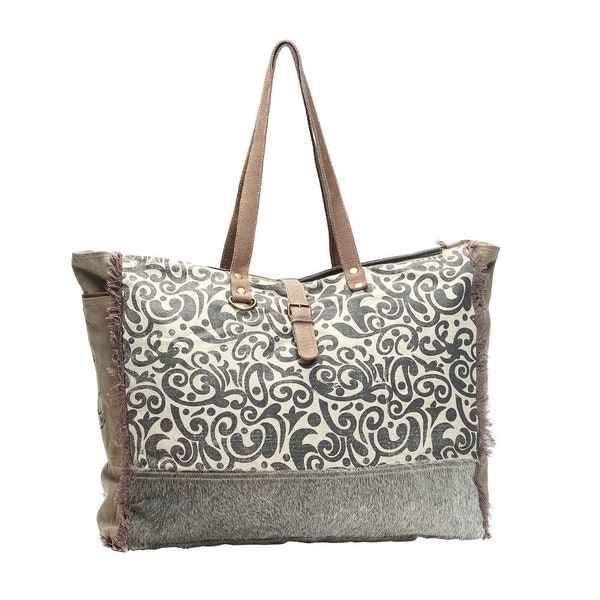 Floral Print Weekender Bag, Monogram Floral Travel Bag, Monogram Overnight Bag, Personalize Luggage, Oversize weekender, mothers day gift