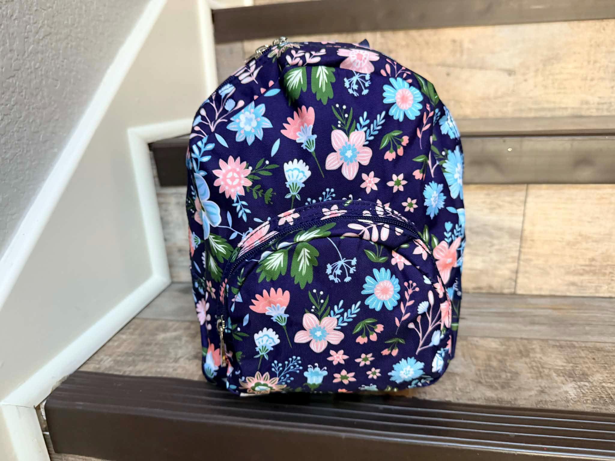 Floral Women\'s Backpack OILILY MINI PACK SUPER CUTE Preppy Pink Minimal Daisy Floral Summer Backpack main image 2
