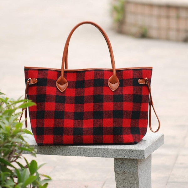 Red and Black Buffalo Plaid Tote, Buffalo Plaid Weekender Bag, cadeau de Noël, tote Weekender personnalisé