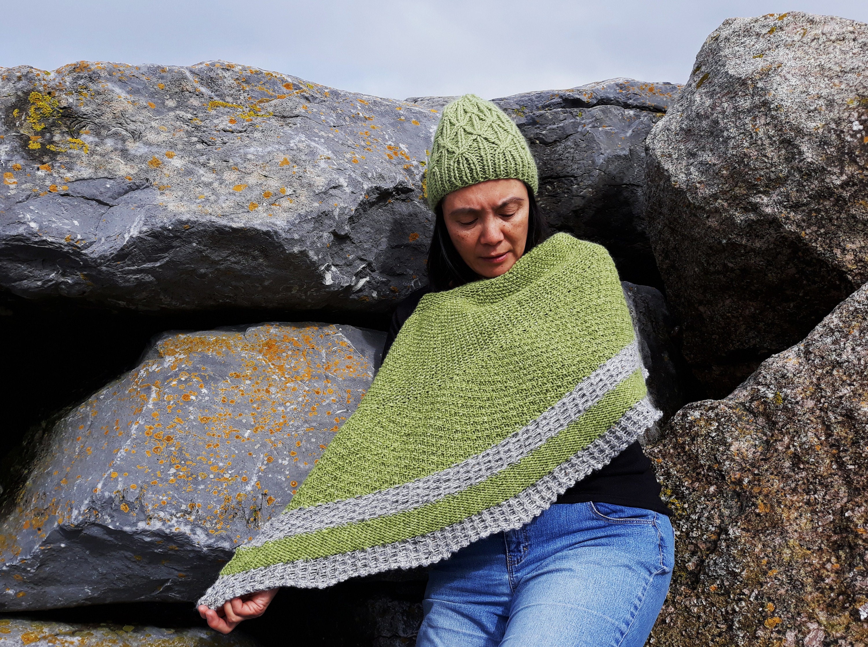 Shawl knitting pattern instant download pdf. Aran knitting shawl