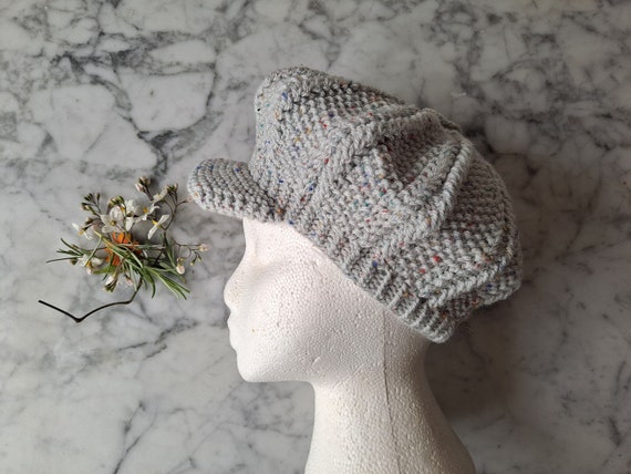 Knitting pattern for baker boy hat; newsboy cap pattern. Aran knitting pattern. Unisex hat pattern. 90s style knit pattern. Digital download