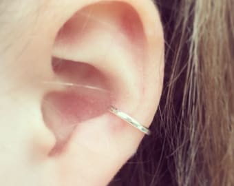Silver Ear Cuff, No Pierce Slip on Sterling Silver Ear Cuff UK, Sterling Silver Ear Wrap, Teen Gift, Recycled Sterling Silver