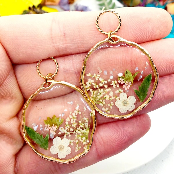 Women's pendant hoop earrings brass gold pendant real resin flowers.Resin jewelry pressed dried flowers.Unique gift for her