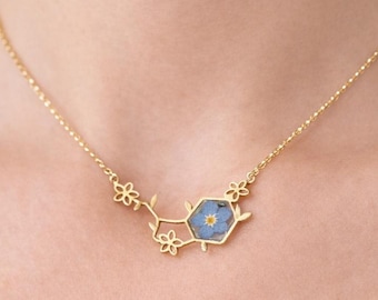 Forget me not Serotonin Necklace with Real Resin Flowers, Happiness Molecule Lucky Charm, Psychology Gift for Women, Gold and Silver