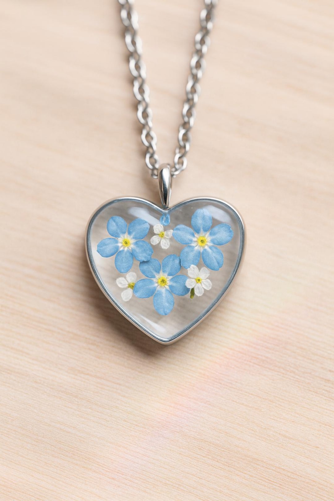 Real Flowers Heart Necklace Forget Me Not in Uv Resin. Silver