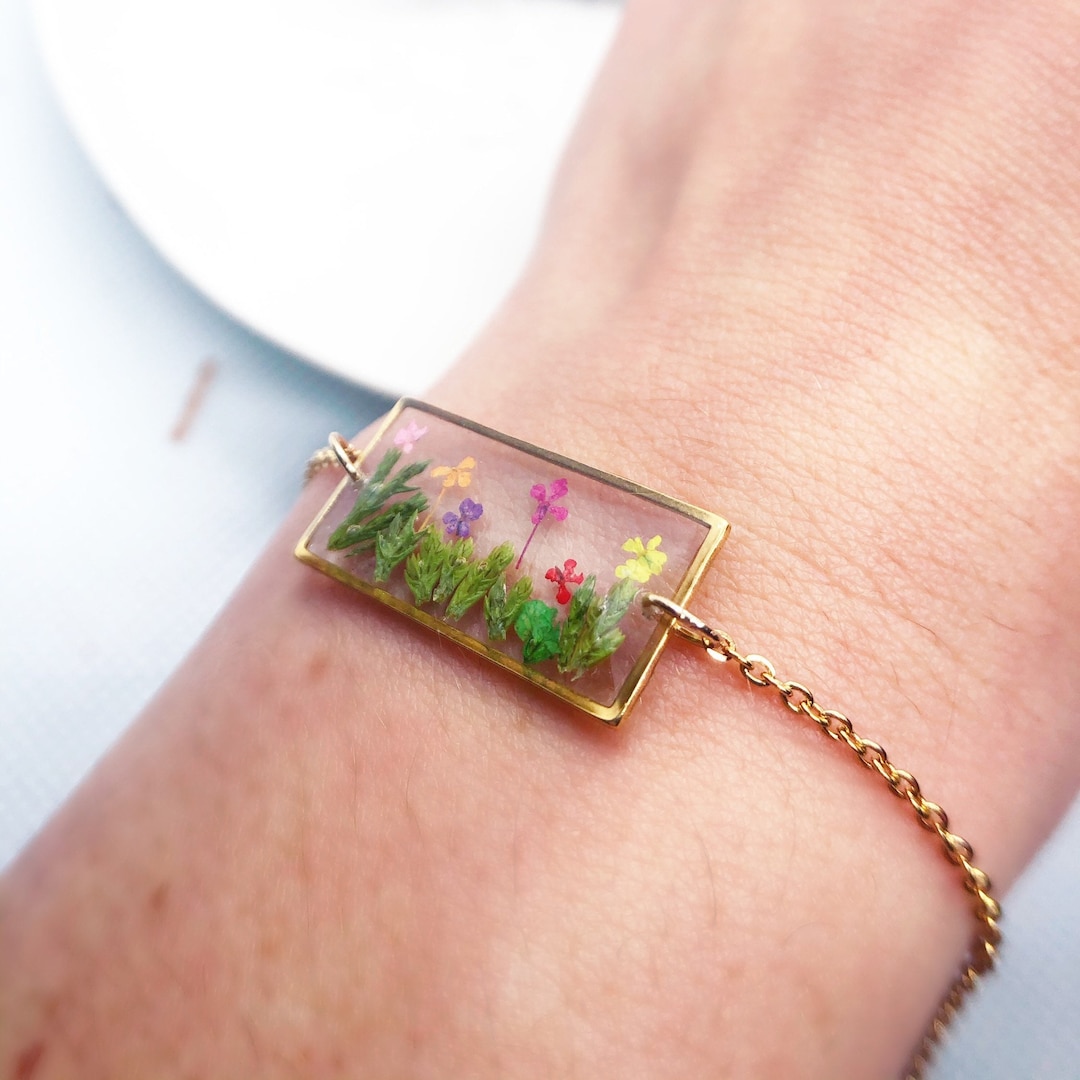 Pressed flower deals bracelet