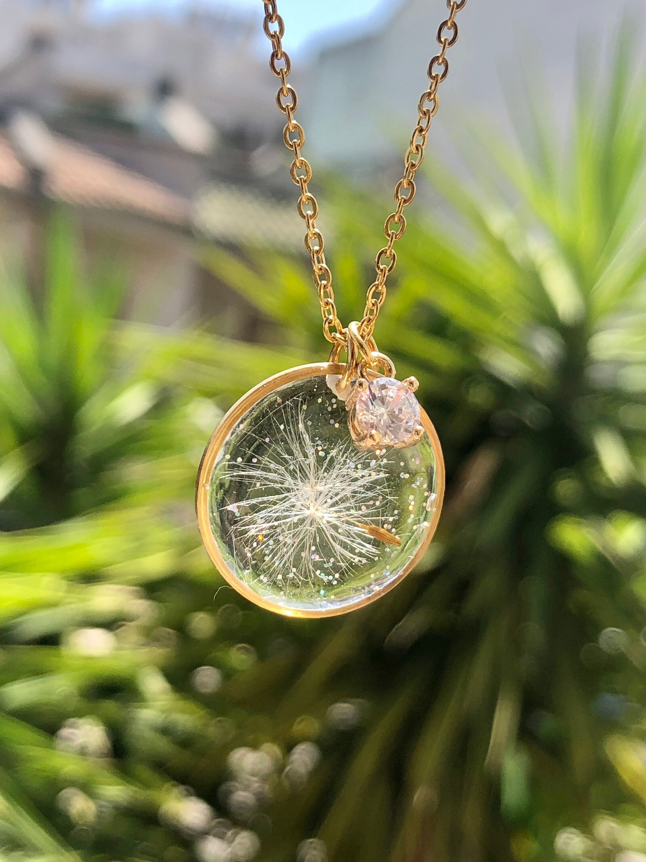 Dandelion flower necklace deals
