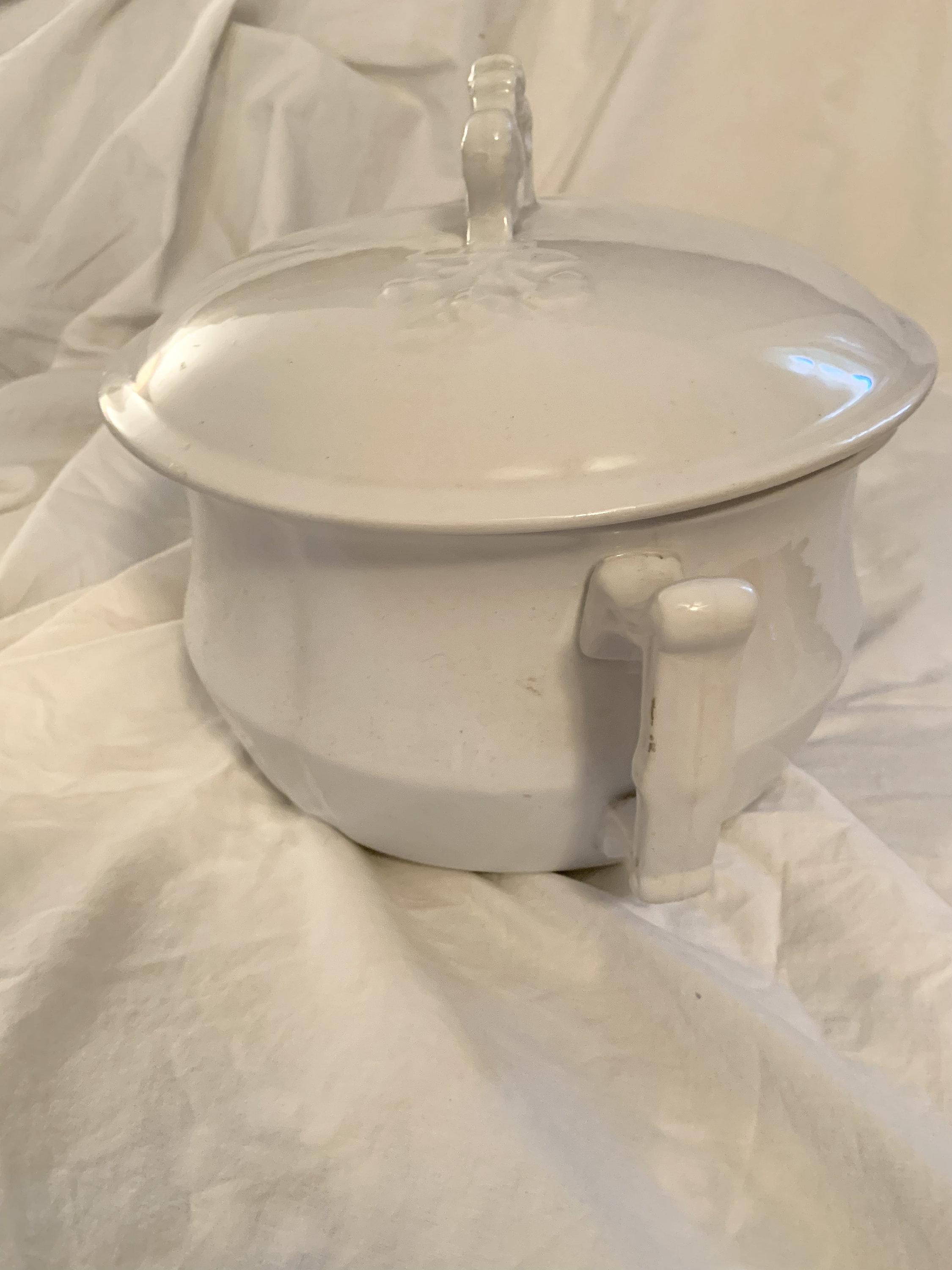 Royal Ironstone China Johnson Bros. Antique Chamber Pot Horse - Etsy