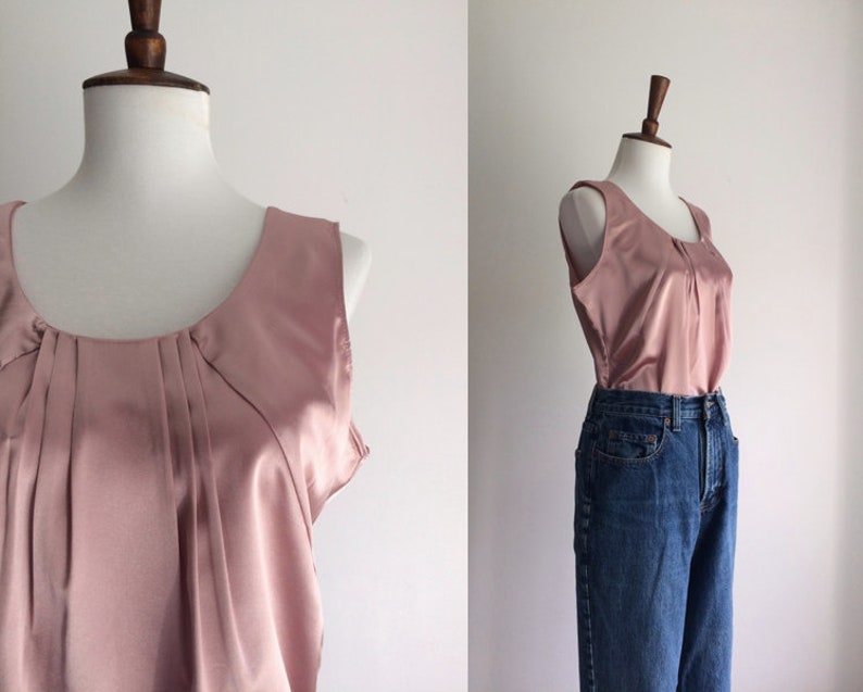 Mauve satiny pleated top