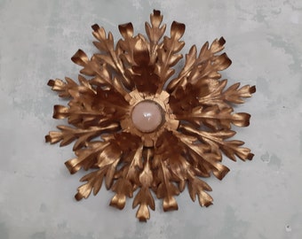 Vintage Florentine Gilded Acanthus Leaf Wall Sconce / Hollywood Regency Gold Toleware Wall Light