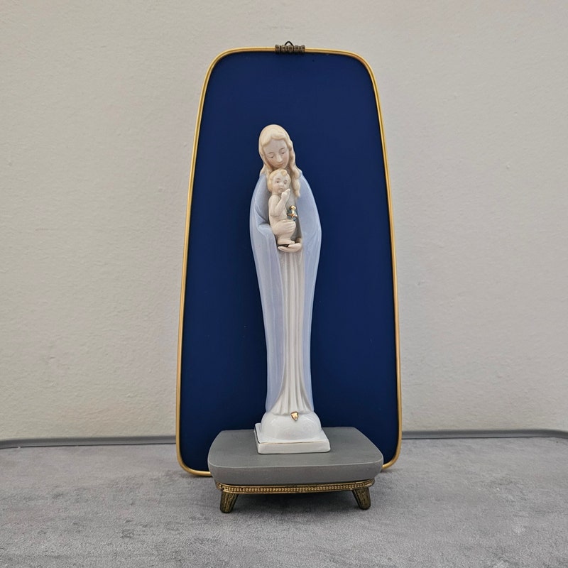 Madonna and Child Statue Porcelain - Etsy