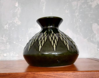 Mid century Modern Vase / 70s Vintage / Green / Germany / Ceramic / Home Decor