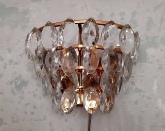 1 of 2 Hollywood Regency Brass Crystal Wall Lamp - Glamorous Scone Wall Light