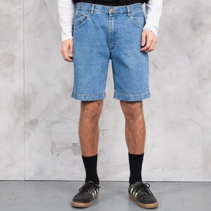 jean shorts in the 90s