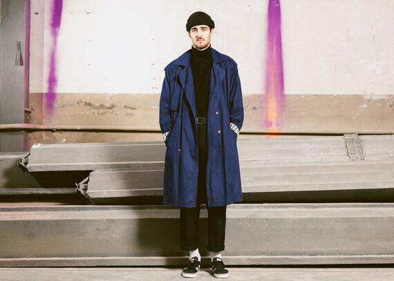 Navy Blue Cotton Trench Coat . Vintage 90s Men's D