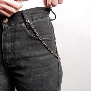Die Kette ist klein und hat eine Schlichtheit Geschenk für Sie oder Ihn