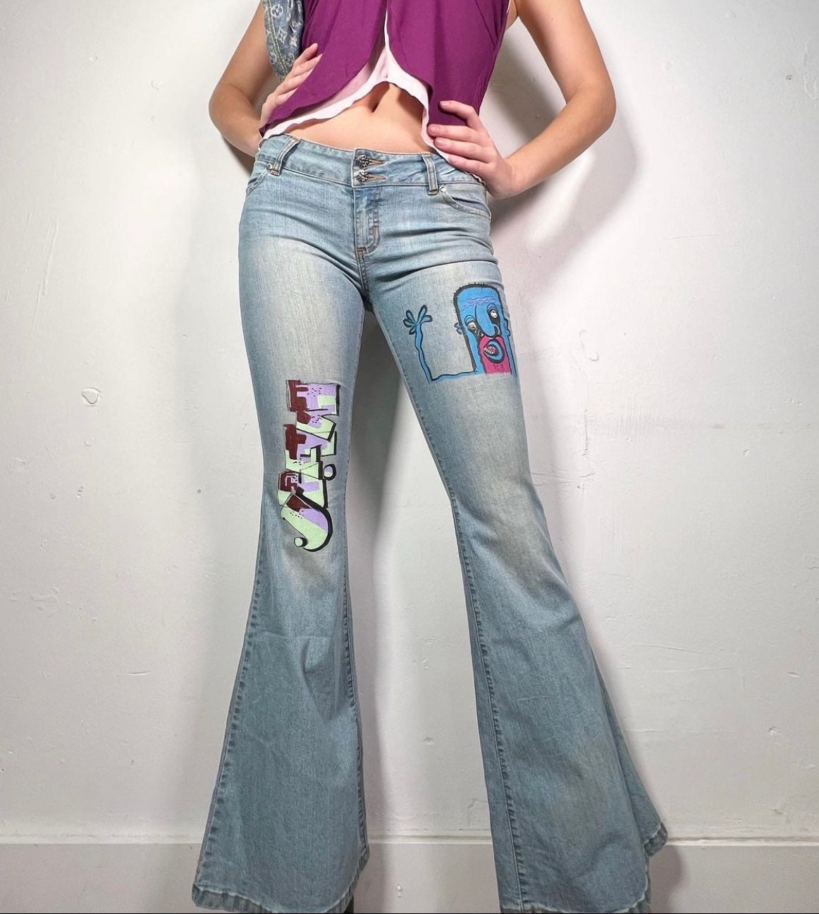 2000s Monster Graffiti Print Stretch Light Wash Ultimate Y2K Denim 
