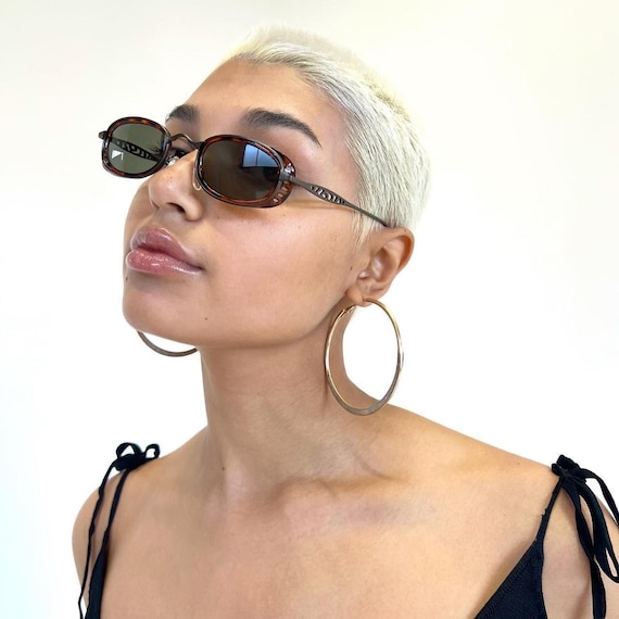 UNIQUE 90s tortoise shell sunglasses with oval le… - image 1