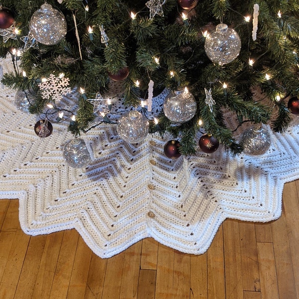Christmas Snow Star - Reversible Tree Skirt crochet pattern  - 5 feet wide - Start now!