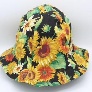 S/M Cotton Reversible Bucket Hat, Bucket Hat, Adult Bucket Hat, Adult Summer Hat, Brim Hat, Fisherman Hat, Sun Hat, Sunflowers, Flowers