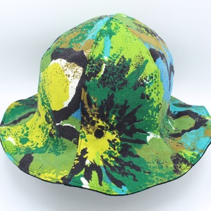 L/XL Vintage Reversible Bucket Hat, Bucket Hat, Adult Bucket Hat, Adult Summer Hat, Brim Hat, Fisherman Hat, Sun Hat, Floral, Flowers, Green