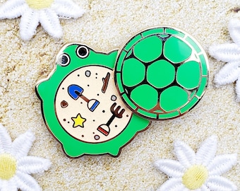 Turtle Sandbox Swivel Enamel Pin
