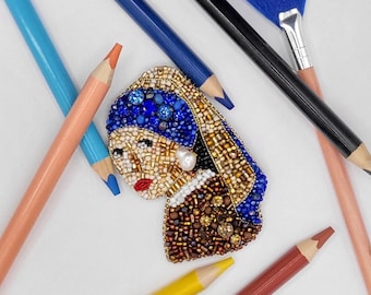 Mädchen mit Perlenohrring Brosche, Vermeer Kunst Schmuck, Perlen Portrait Pin, Kunstgeschichte Lehrer Geschenk, Statement Museum Brosche