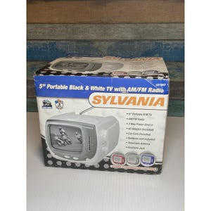 Sylvania SRT069 5in Analog Portable Black & White TV With AM/FM Radio Nos Vtg