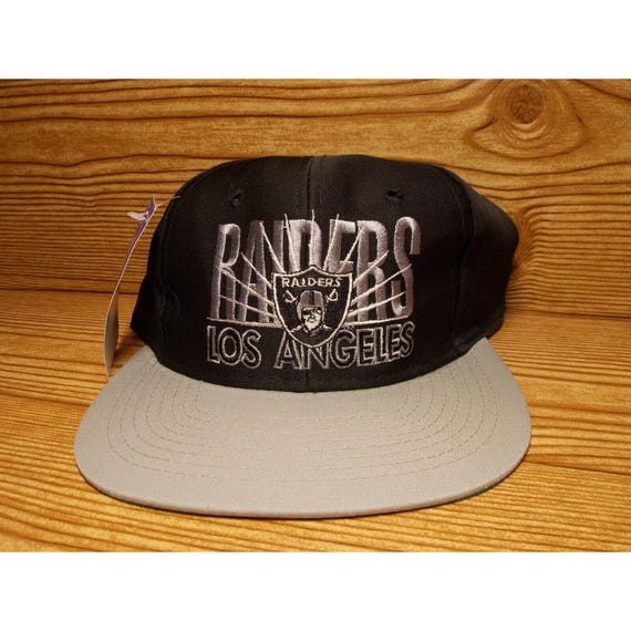 AJD LOS ANGELES RAIDERS スナップバックキャップ ホワイト raiders