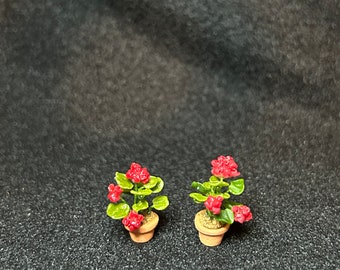 1/24 Scale Miniature Pair of Flowers