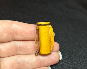 1/24 Scale Miniature Leather Golf Bag
