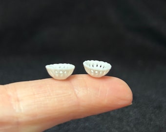 1/24 Scale Miniature Pair of Bowls